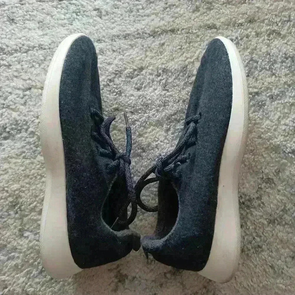 Allbirds Womens Dark Gray Wool Runner 9 - Picture 6 of 14